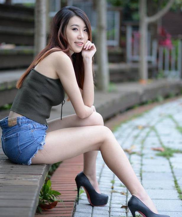 今夜的裸足场景完整版本